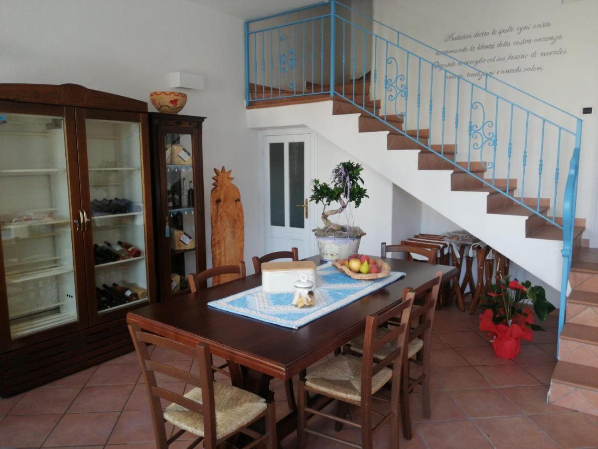 Locanda B&B Dandana Orgosolo Exteriör bild