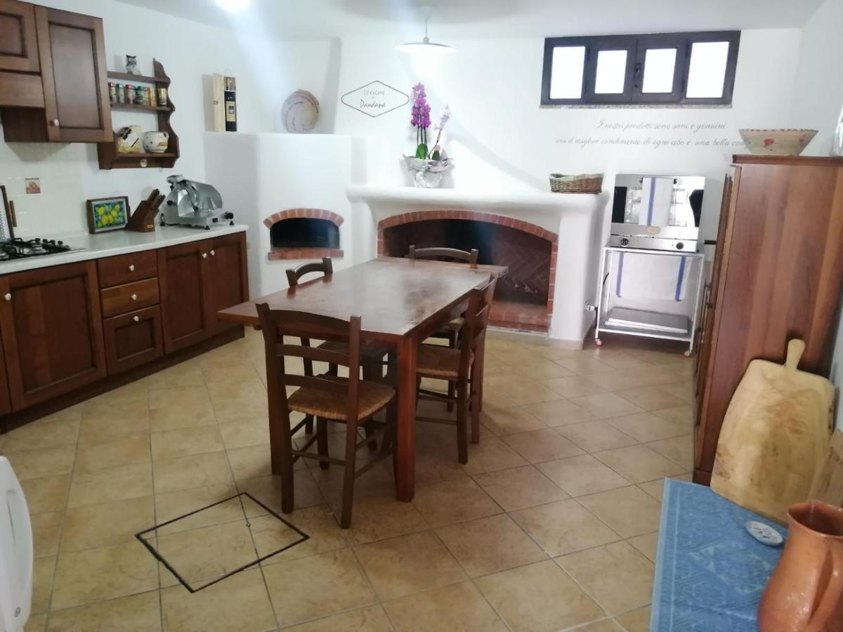 Locanda B&B Dandana Orgosolo Exteriör bild